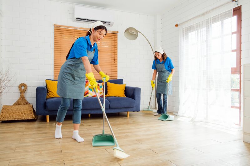 Hardwood Floor Cleaning Service in Renton, WA